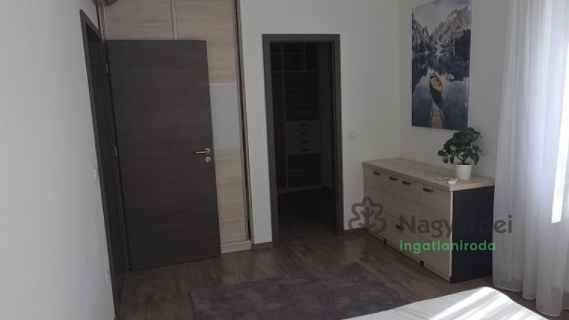 Debrecen, Belváros, Lakás, tégla lakás  