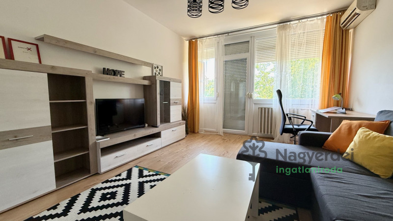 Debrecen, Sestakert, Lakás, tégla lakás  