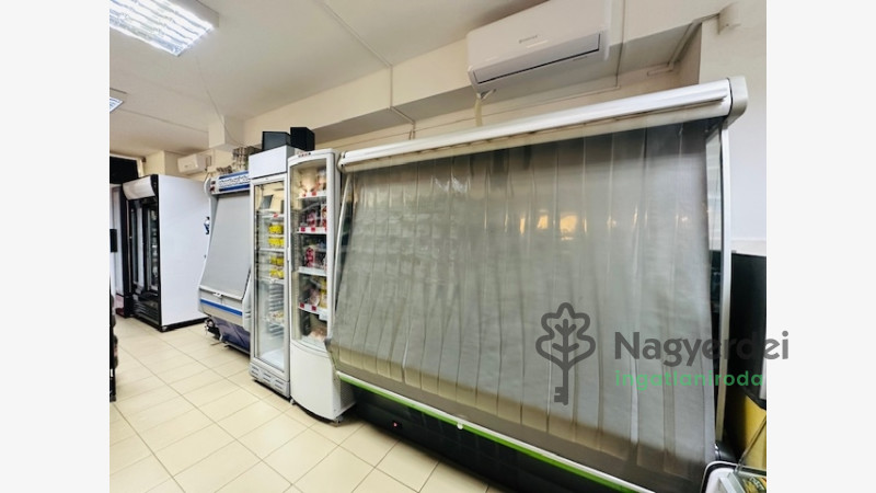 Debrecen, Belváros, Kereskedelmi ingatlan, bolt  