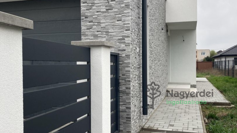 Debrecen, Boldogfalvi kert, Ház, ikerház  