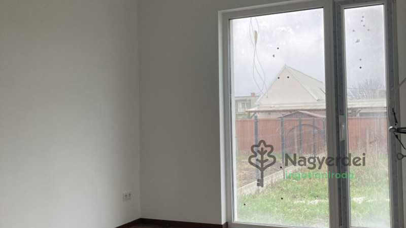 Debrecen, Boldogfalvi kert, Ház, ikerház  