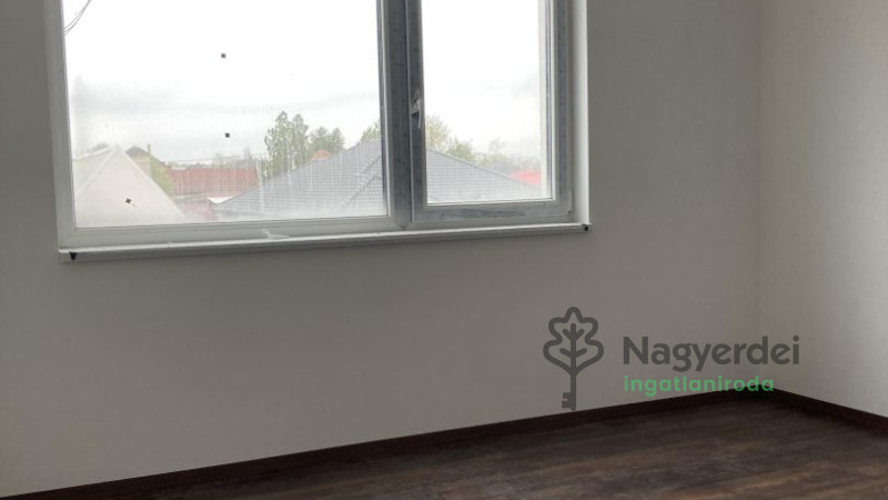 Debrecen, Boldogfalvi kert, Ház, ikerház  