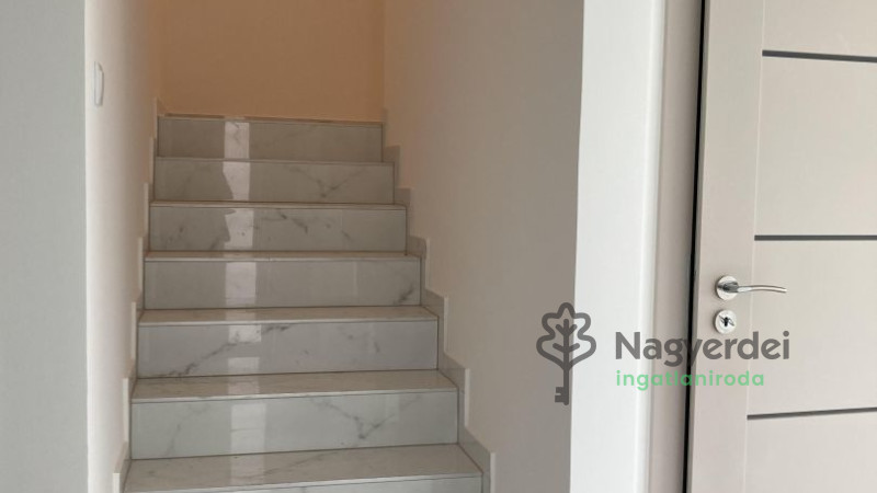 Debrecen, Boldogfalvi kert, Ház, ikerház  