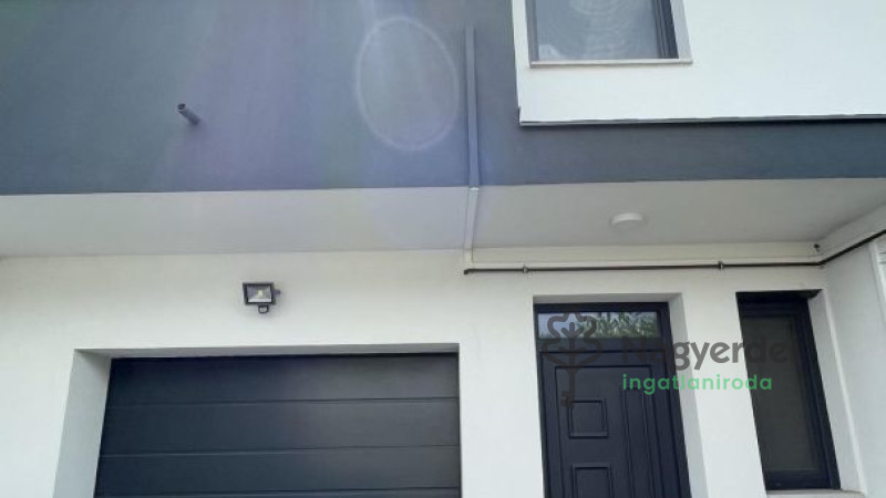 Debrecen, Nyulas, Ház, ikerház  