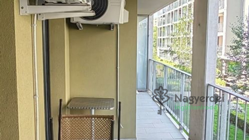 Debrecen, Sestakert, Lakás, tégla lakás  