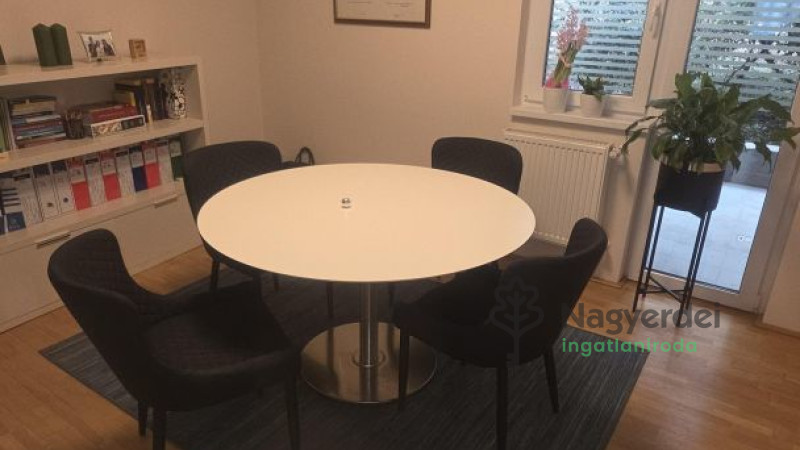 Debrecen, Belváros, Lakás, tégla lakás  