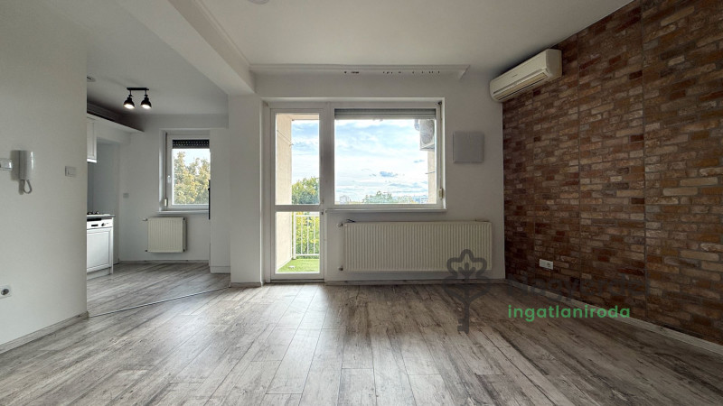 Debrecen, Belváros, Lakás, tégla lakás  