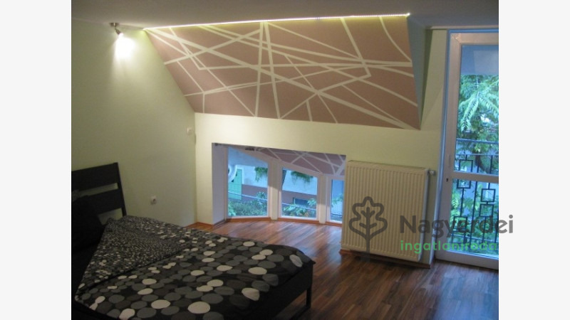 Debrecen, Óváros, Lakás, tégla lakás  