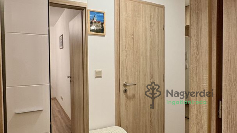 Debrecen, Sestakert, Lakás, tégla lakás  