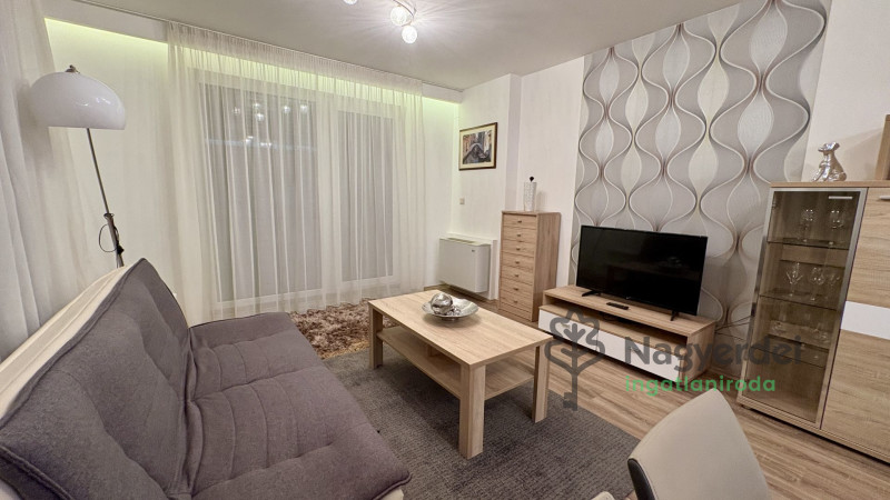 Debrecen, Sestakert, Lakás, tégla lakás  