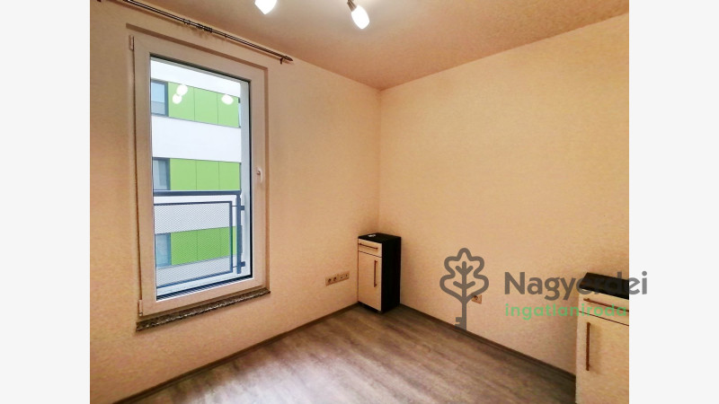 Debrecen, Belváros, Lakás, tégla lakás  