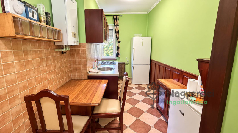 Debrecen, Péterfia, Lakás, tégla lakás  