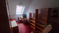 Debrecen, Akadémia kert, Ház, sorház  