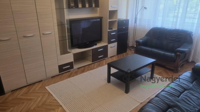 Debrecen, Lakás, tégla lakás  