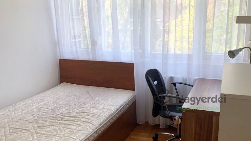 Debrecen, Sestakert, Lakás, csúsztatott zsalus  