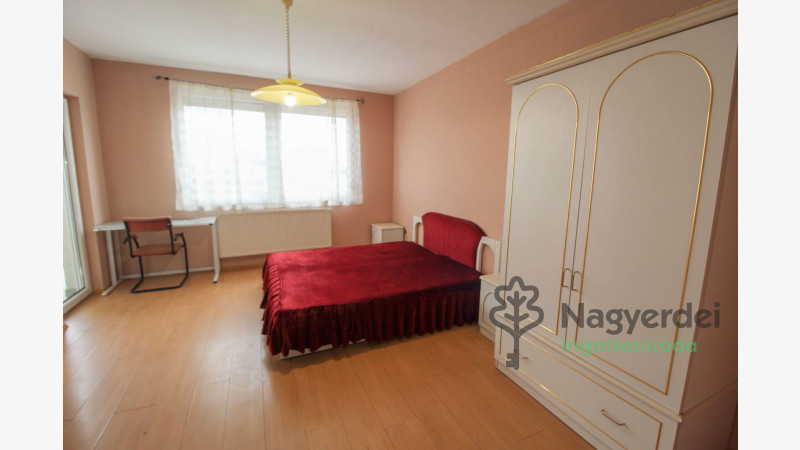 Debrecen, Belváros, Lakás, tégla lakás  