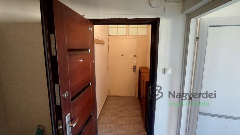 Debrecen, Vénkert, Lakás, panel lakás  