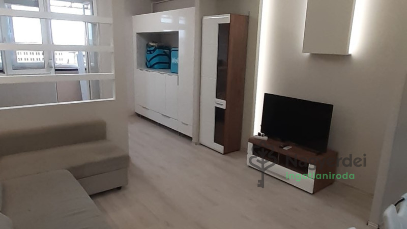 Debrecen, Belváros, Lakás, tégla lakás  