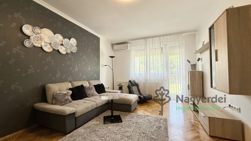 Debrecen, Sestakert, Lakás, tégla lakás  