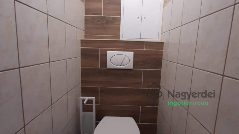 Debrecen, Újkert, Lakás, panel lakás  