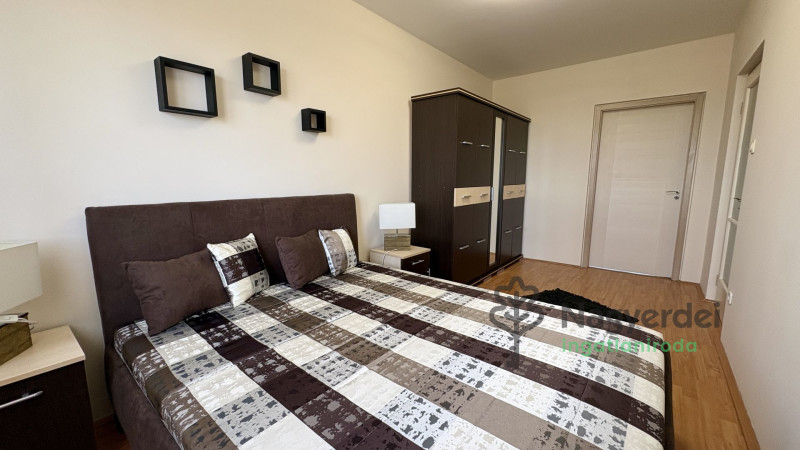 Debrecen, Szentlászlófalva, Lakás, panel lakás  