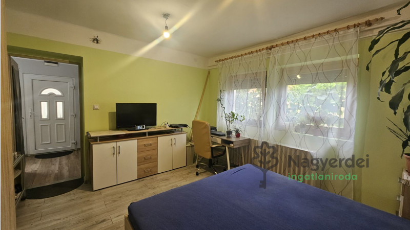 Debrecen, Lencztelep, Ház, családi ház  