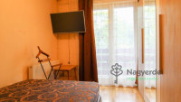 Debrecen, Nagyerdő, Lakás, tégla lakás  