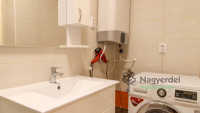 Debrecen, Nagyerdő, Lakás, tégla lakás  