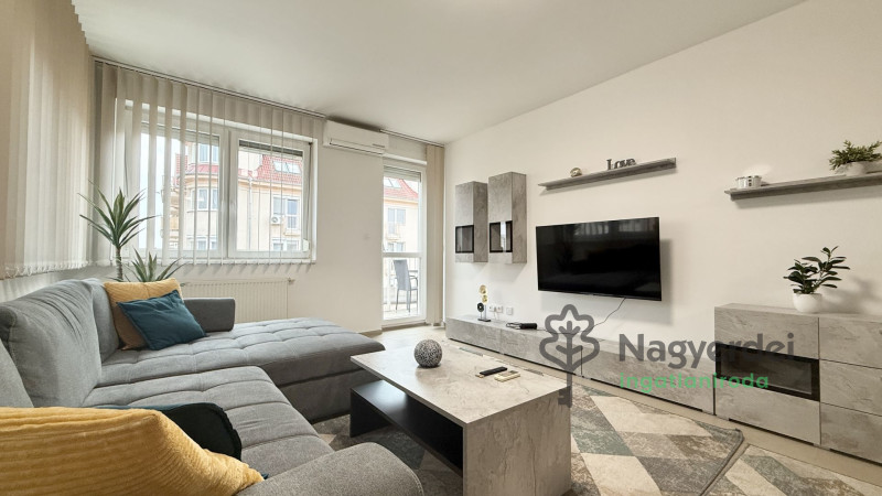 Debrecen, Füredi lakópark, Lakás, tégla lakás  