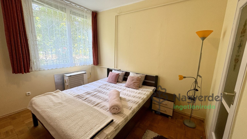 Debrecen, Nagyerdőalja, Lakás, tégla lakás  