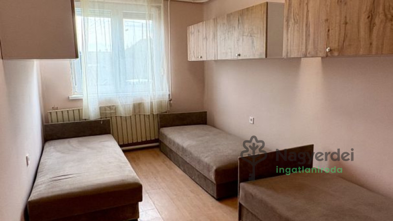Debrecen, Boldogfalvi kert, Ház, családi ház  