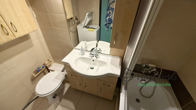 Debrecen, Libakert, Lakás, tégla lakás  