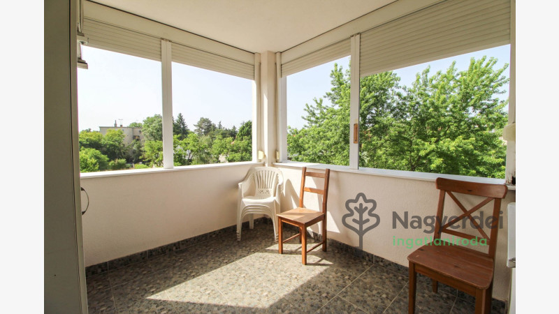 Debrecen, Egyetemváros, Lakás, tégla lakás  