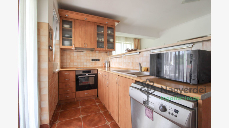 Debrecen, Egyetemváros, Lakás, tégla lakás  