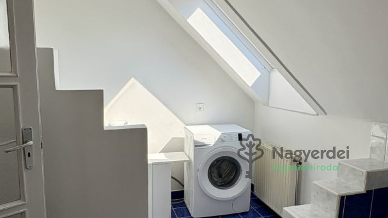 Debrecen, Hatvan utcai kert, Ház, családi ház  