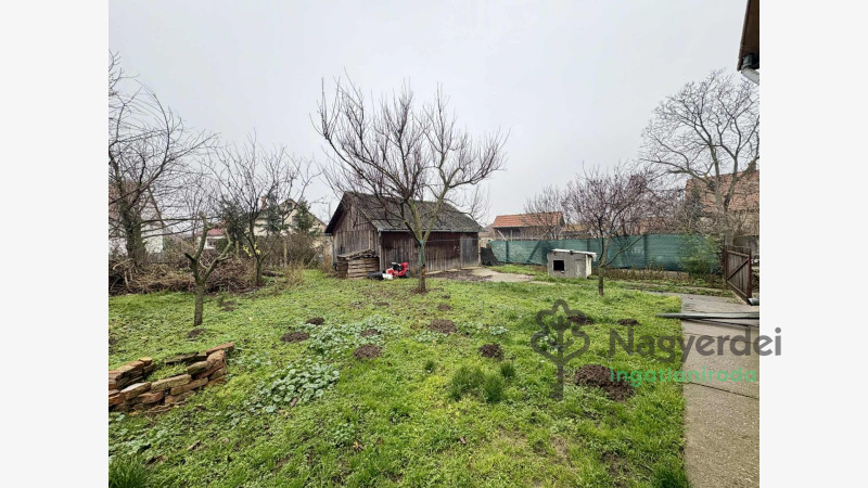 Hajdúhadház, Ház, családi ház  