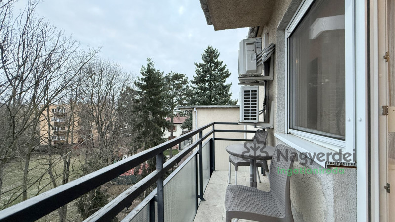 Debrecen, Sestakert, Lakás, tégla lakás  