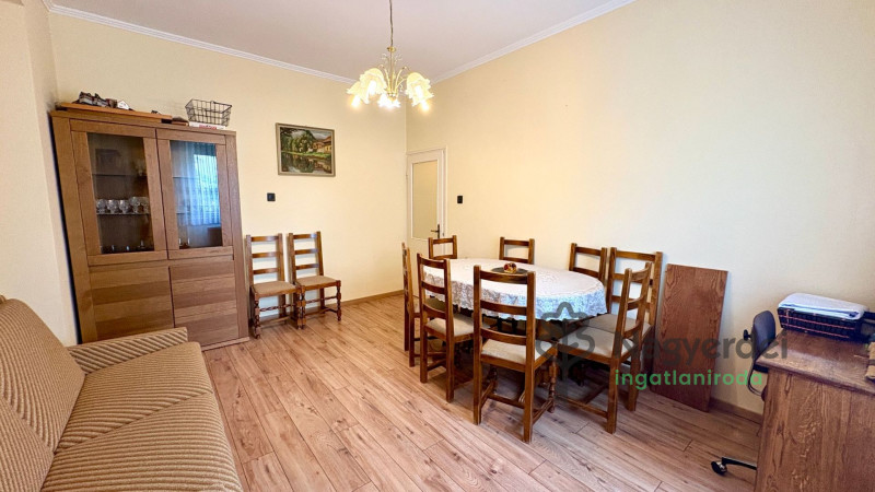Debrecen, Egyetemváros, Lakás, tégla lakás  