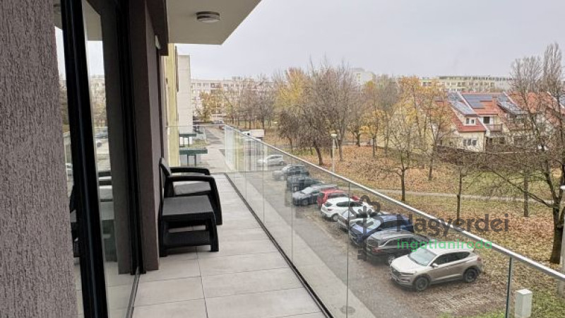 Debrecen, Sestakert, Lakás, tégla lakás  