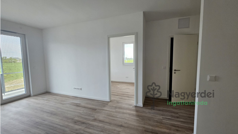 Debrecen, Epreskert, Lakás, panel lakás  