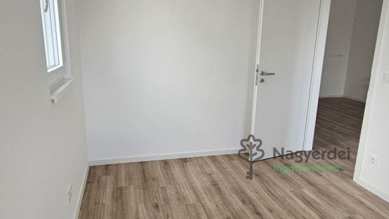 Debrecen, Epreskert, Lakás, panel lakás  