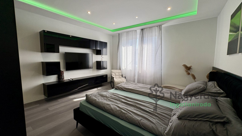 Debrecen, Széchenyikert, Ház, családi ház  