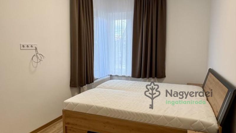 Debrecen, Józsa(Alsó), Lakás, tégla lakás  