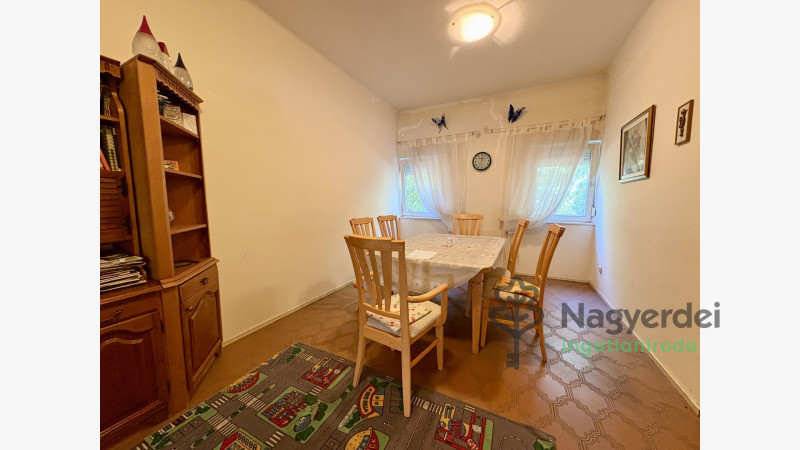 Debrecen, Nyulas, Ház, családi ház  