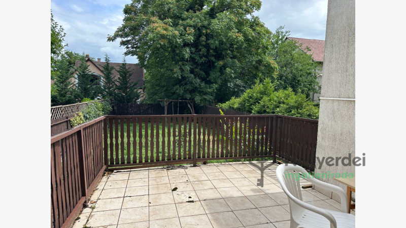 Debrecen, Nagyerdő, Ház, sorház  