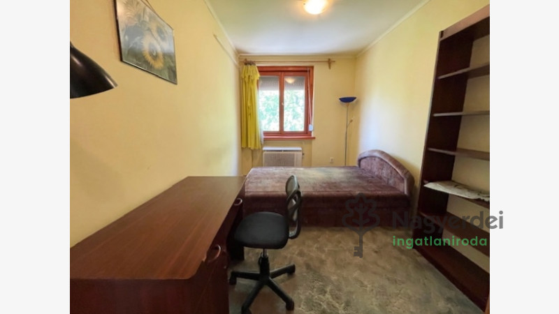 Debrecen, Sestakert, Lakás, tégla lakás  