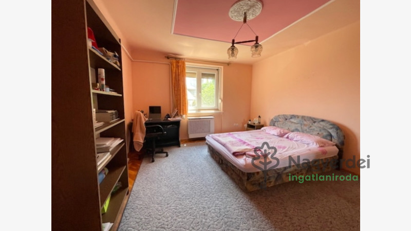 Debrecen, Sestakert, Lakás, tégla lakás  