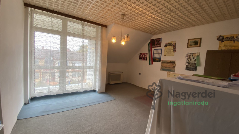 Komádi, Ház, családi ház  