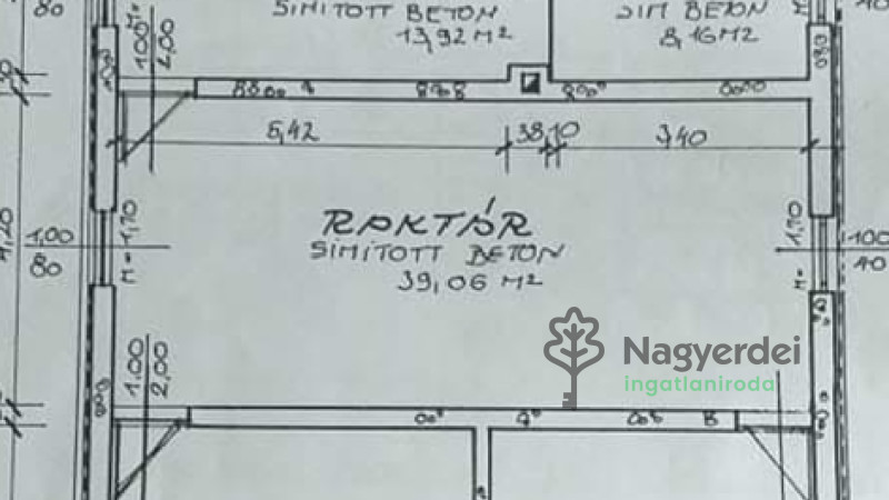 Komádi, Ház, családi ház  