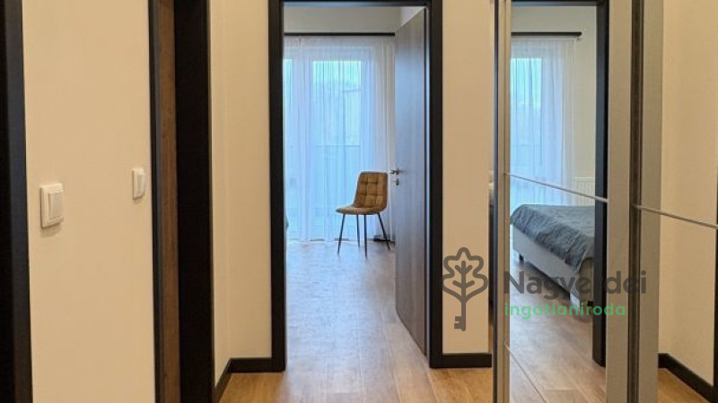 Debrecen, Egyetemváros, Lakás, tégla lakás  